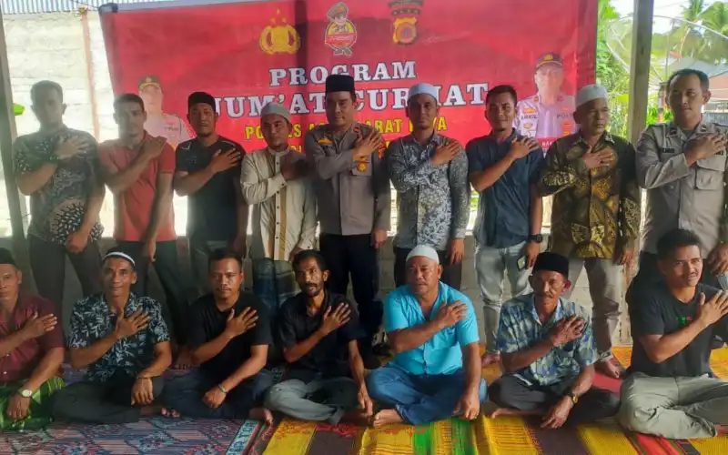 Jum'at Curhat Polsek Babahrot Tuai Apresiasi dari Keuchik