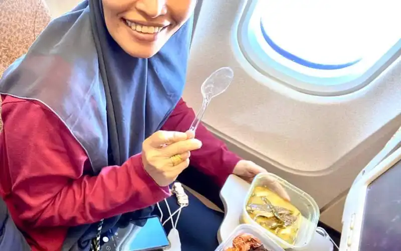 Arabiyani di Mata Teman dan Sahabat