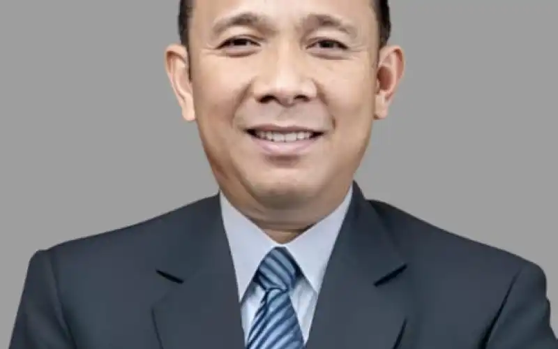 Prestasi Kinerja Gemilang, Kadinkes Erwin Armeidi di Apresiasi Piagam Anugerah Gumpalannews.com