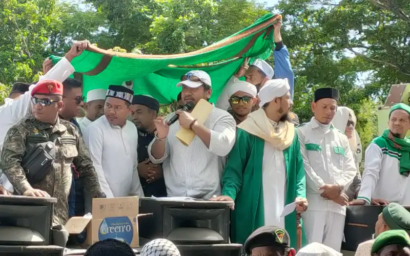 Datangi DPRA, Massa ARAB Tolak Pengusulan Achmad Marzuki Sebagai Pj. Gubernur Aceh