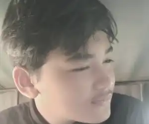 Ketika Sepatu Futsal Kalah oleh Kemanusiaan &lrm;