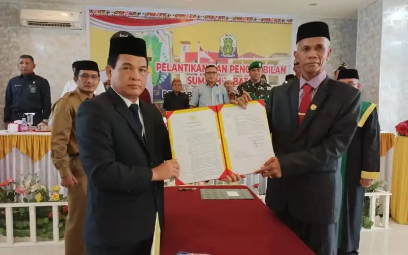 Asludin Dilantik Jadi Sekda Simeulue