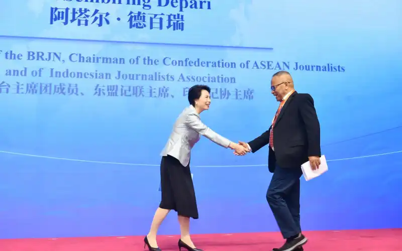 Mantan Ketum PWI Jadi Pembicara Forum Belt And Road Journalist Forum di Beijing