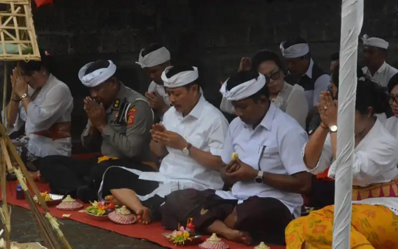 Ini Syarat Harus Dibawa saat Gunakan Layanan Samsat Drive Thru&nbsp;