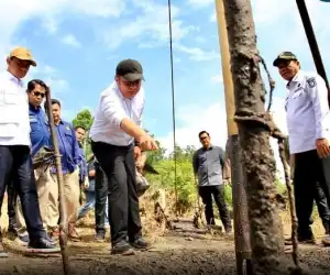 Datangnya Bahlil dan MOU Pemkab Muba - SKK Migas Jadi Titik Terang Sumur Minyak Rakyat