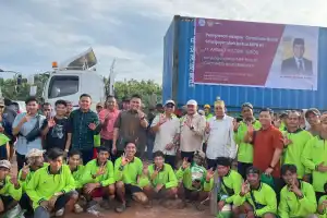 Lepas Ekspor Kelapa, Ketua MPR&nbsp; Ahmad Muzani Dorong Pengembangan Ekonomi Kelapa Banyuasin