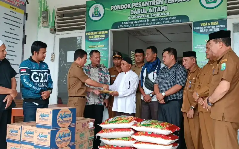 Sebelum Heboh, Diam-diam Pj Bupati Simeulue Pernah Kunjungi Pesantren Darul Aitami
