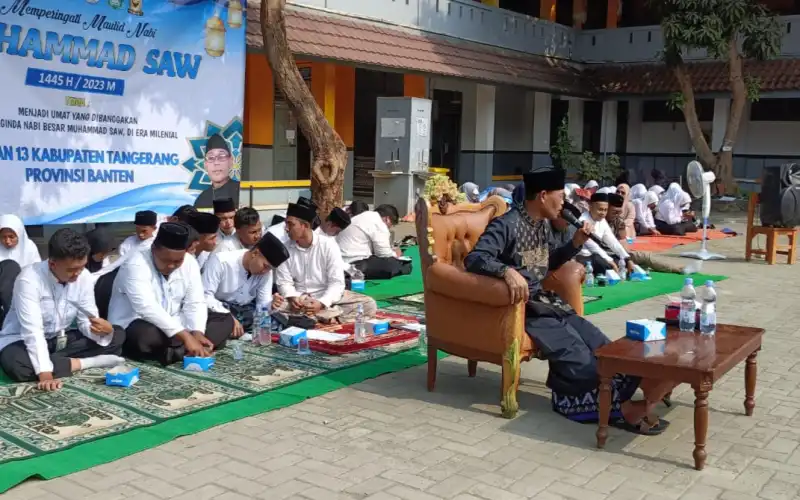 Peringati Maulid Nabi, SMAN 13 Perkuat Keimanan sebagai Fondasi untuk Raih Prestasi